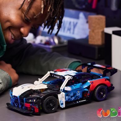 Конструктор Lego Technic Автомобіль для перегонів BMW M4 GT3 EVO (42226)