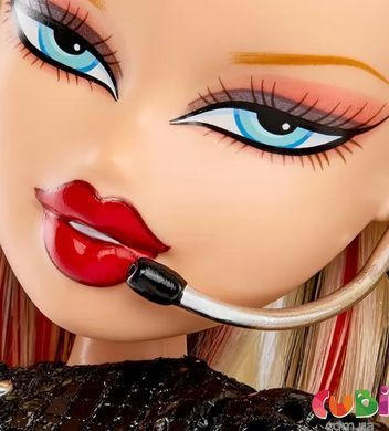 Кукла BRATZ серии "Pop Starz" &ndash; ХЛОЯ (с акссуарами)