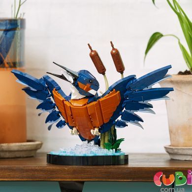 Конструктор Lego Icons Птах рибалочка (10331), комбінований