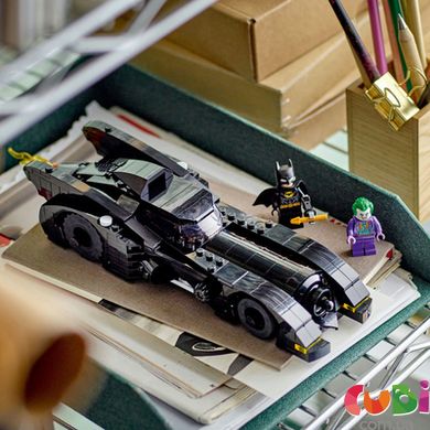 Конструктор дитячий ТМ Lego Бетмобіль: Переслідування. Бетмен проти Джокера (76224)