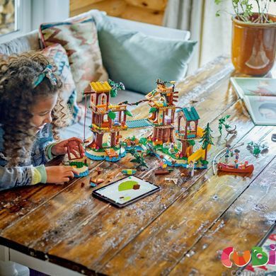 Конструктор Lego Friends Будиночок на дереві в пригодницькому таборі (42631), комбінований