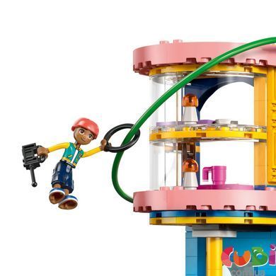 Конструткор Lego Friends Клубный дом друзей HLC (42689)