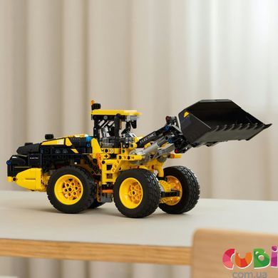 Конструктор Lego Technic Колісний навантажувач Volvo L120 Electric (42209), комбінований