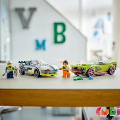 Конструктор дитячий ТМ Lego Переслідування маслкара на поліцейському автомобілі (60415)