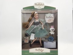 Кукла Emily QJ110B с аксессуаром, размер куклы - 29 см, короб.– 28.5 6.5 36 см