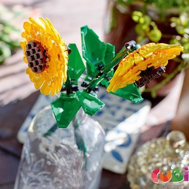 Конструктор Lego Botanicals Соняшники (40524), комбінований