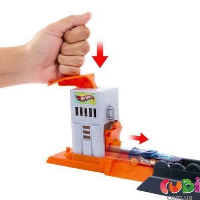 Игровой набор Автомойка: Мегапетля серии Изменения цвета Hot Wheels (JHL97)