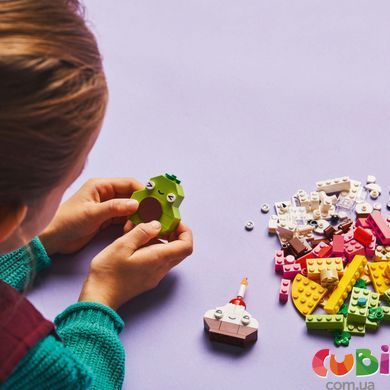 Конструктор Lego Classic Творчі друзі з їжею (11039), комбінований